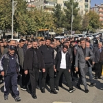 Beşiri’de 250 ton balya saman yandı! thumbnail