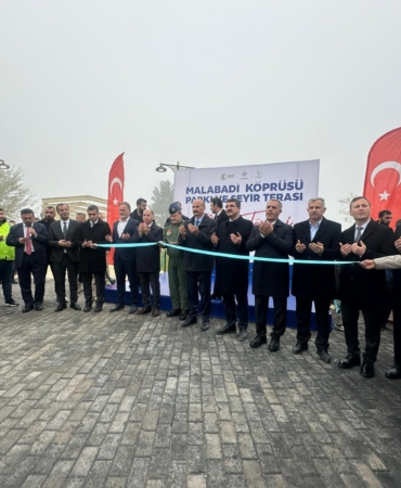 56defb90-2e91-42c7-8d21-787190e9cdf9