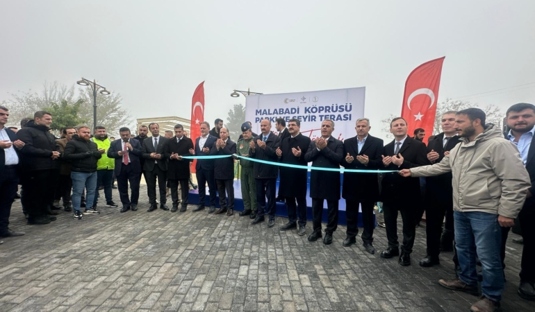 56defb90-2e91-42c7-8d21-787190e9cdf9