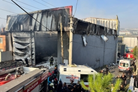 Kocaeli'de parfüm deposunda çıkan yangında 6 kişi hayatını kaybetti
