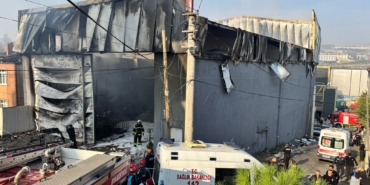 Kocaeli'de parfüm deposunda çıkan yangında 6 kişi hayatını kaybetti