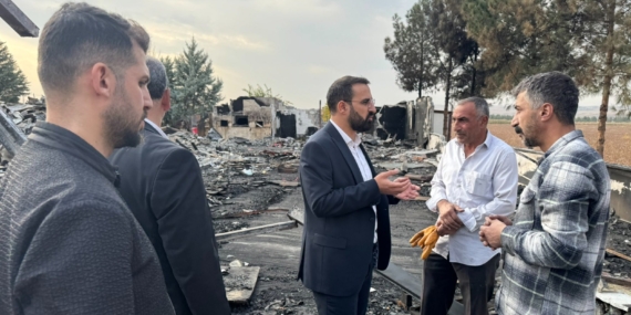 Cihad Altun’dan Batman’da yangın mağduru esnafa moral ziyareti