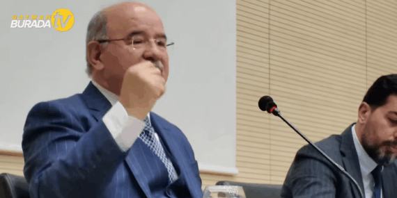 BATMAN’DA “YENİ ORTADOĞU, YENİ TÜRKİYE” KONULU PANEL DÜZENLENDİ