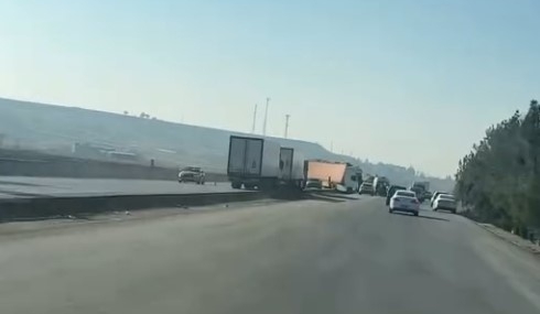 Diyarbakır-Bismil-Batman Yolunda zincirleme kaza: 1’i ağır 3 kişi yaralandı