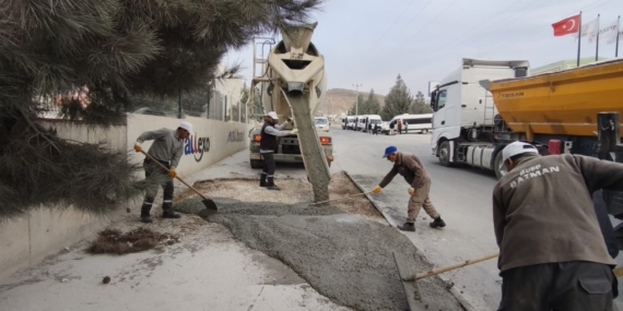 Batman OSB yolunda yol ve kaldırım çalışmaları başladı