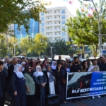 Batman Çayında ilginç keşif: Şişeden 'büyü' çıktı! thumbnail