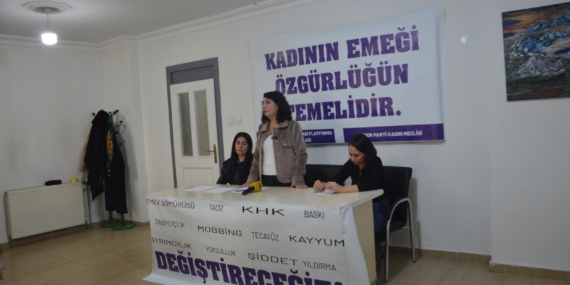 Batman’da kadın emeğine dikkat çeken program: Emek sömürüsü şiddettir