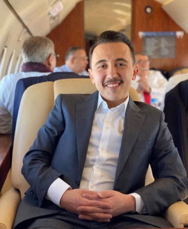 b4304559-f9ef-48dd-b210-288ba93744fc