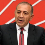 Batman Sebze Hali’nde silahlı saldırı: Motosikletli iki şüpheli yakalandı thumbnail