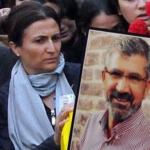 Kerkük'te yerleştirilen Araplar, Kürt çiftçilerin arazilerini sürüyor thumbnail