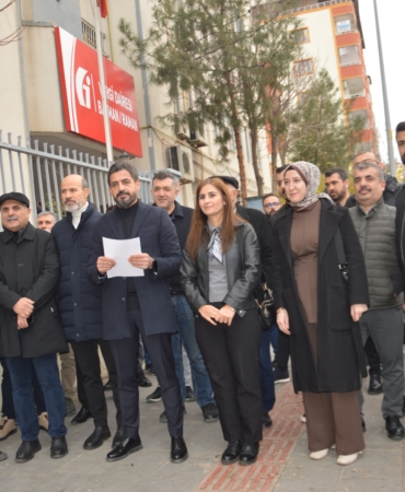 573c276d-9c9a-4bb7-8d71-062c020df6ef