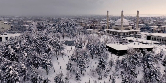 Soğuk esnafı da vurdu: Batman’da kuyumcular iş yerlerini açmadı