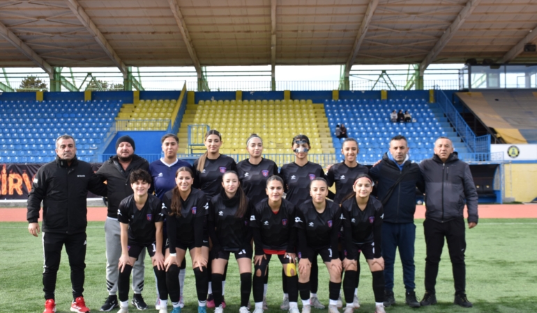 KADIN FUTBOL 1955 BATMAN BELEDİYE SPOR