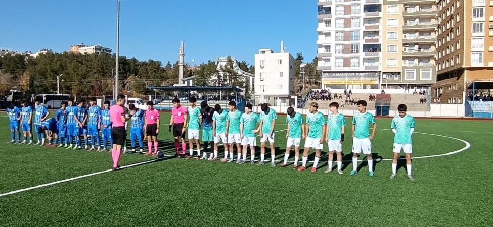 U17 1955 BATMAN BELEDİYE SPOR 3