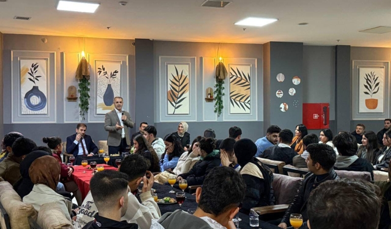 WhatsApp Image 2025-12-04 at 11.45.34 (1)