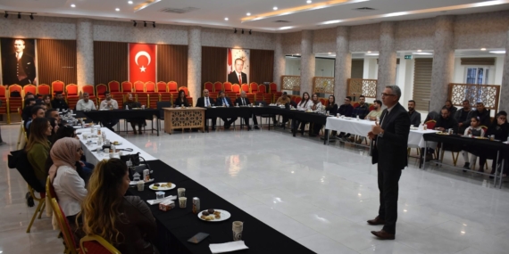 Batman’da ilk kez “BatmanX İlham Veren Öğretmenler” toplantısı düzenlendi