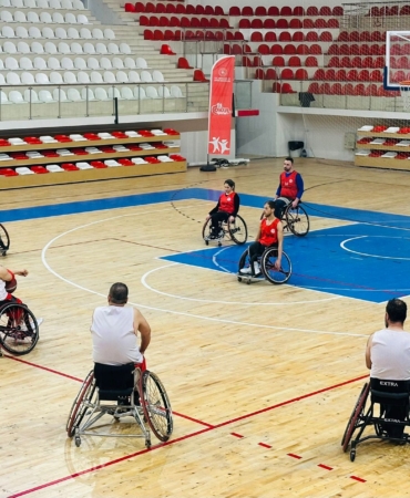 WhatsApp Image 2025-12-25 at 09.42.11 (1)