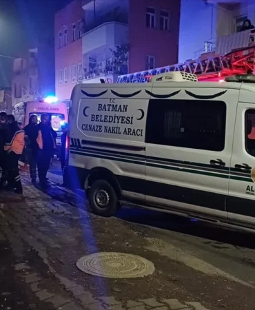 batmanda-yasli-ciftin-evinde-yangin-1-olu-1-yarali