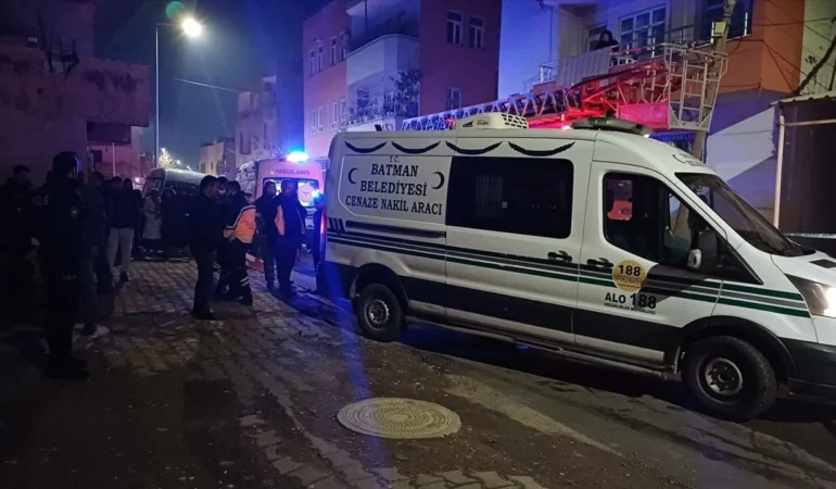 batmanda-yasli-ciftin-evinde-yangin-1-olu-1-yarali