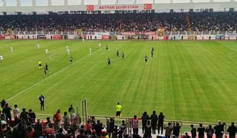 batmanyon-1-1024x545