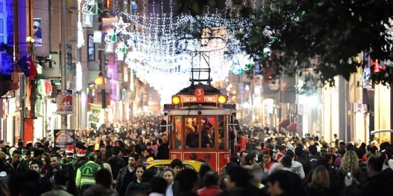 İstanbul’da yılbaşı öncesi saldırı hazırlığında olan 115 kişiye gözaltı