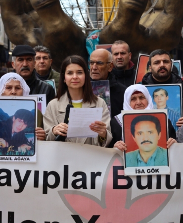 0f46d9d7-cf63-4cd5-87f3-f1e68f223166