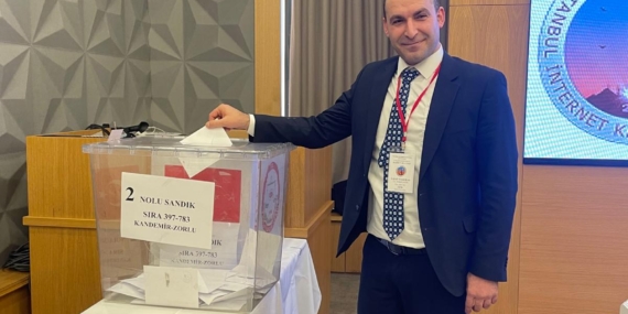 Batmanlı İlhan Taşkıran, İstanbul İnternet Kafeciler Odası seçimlerini ezici farkla kazandı