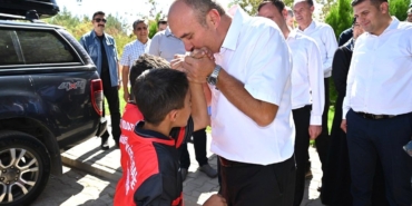 Batman Valisi Ekrem Canalp