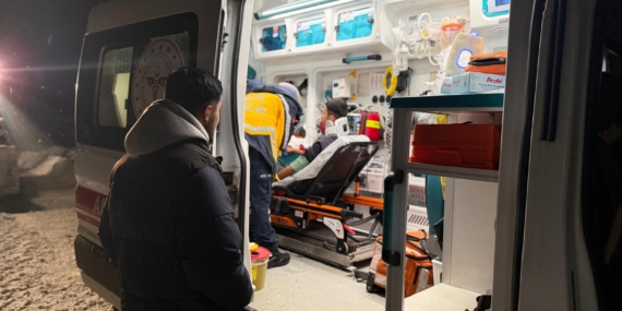 Batman – Sason’da karla kapanan köy yolunda zamanla yarış