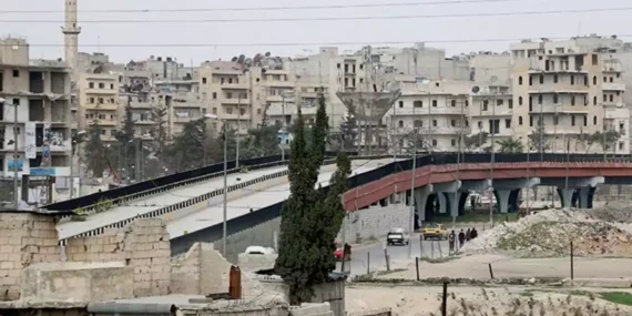 Şam güçleri Kürt mahallelerine saldırıları gece de sürdürdü