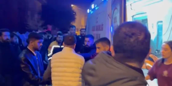 Mersin’deki protestoya silahlı saldırı: 24 yaşındaki Baran Abdi hayatını kaybetti