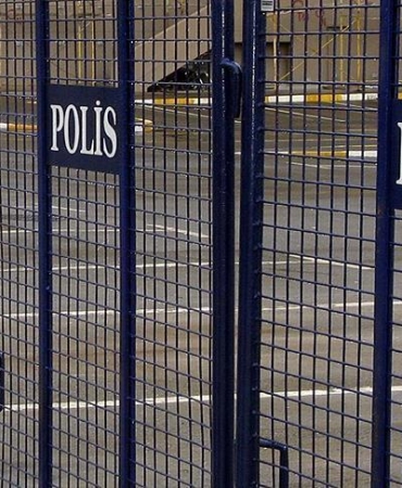 thumbs_b_c_a17f658048461b0190a6c8ace622626f