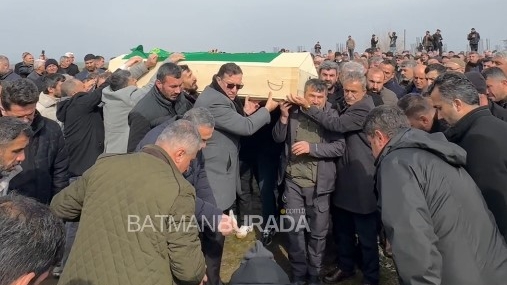Batman’da Şeyh Süleyman (Şabe) binlerce kişinin katılımıyla son yolculuğuna uğurlandı