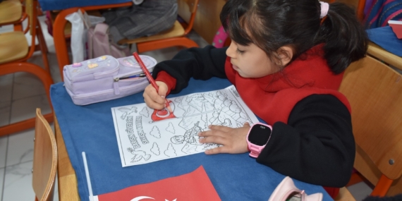 Batman – Eğitimde ikinci dönem bayrak sevgisi etkinlikleriyle başladı