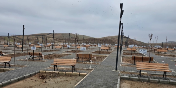 Batman’da kent ve aile mezarlığında ilk definler yapılmaya başlandı