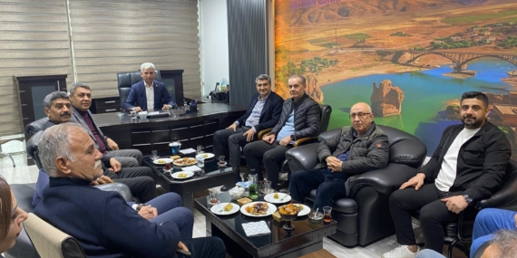 Emin Ekmen’den Batman’dan mesajı: Dayanışma Türkiye’nin geleceğidir