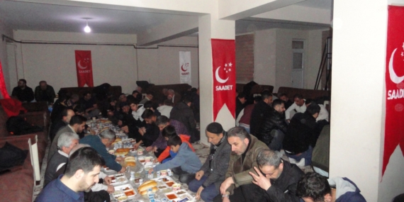 Saadet Partisi Batman İl Başkanlığı’ndan İftar ve Erbakan’ı Anma Programı