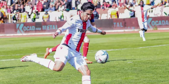 Batman Petrolspor, Süper Lig tecrübesi olan genç yıldız Polat Yaldır’ı kadrosuna kattı