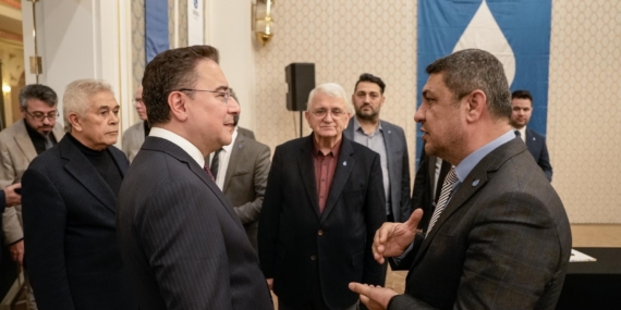 Şehmus Yılmaz, Batman’ın sorunlarını Ankara’da rapor halinde sundu