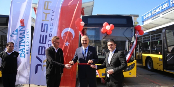 Batman Belediyesi filosuna 5 yeni otobüs daha eklendi