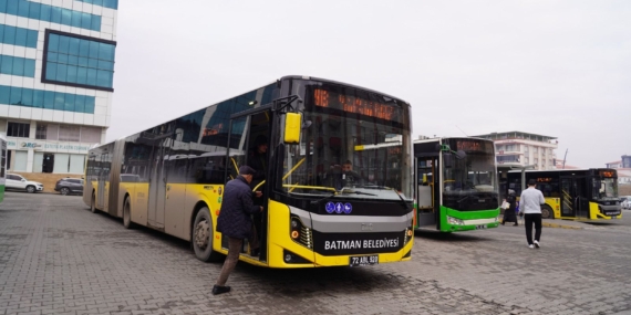 Batman Belediyesi’nden arife günü mezarlıklara ek sefer