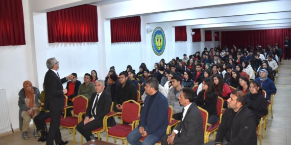 Batman’da “IBAN Dolandırıcılığı ve Dijital Güvenlik” seminerleri sürüyor
