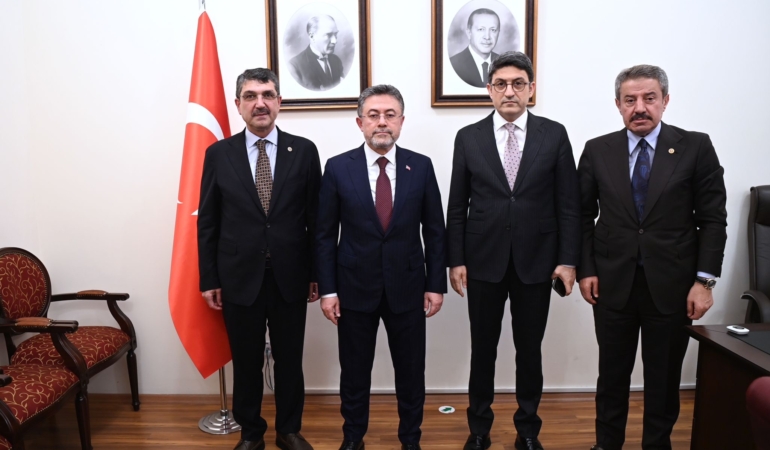 b269c515-4eb8-4517-a444-5531161cd8d7