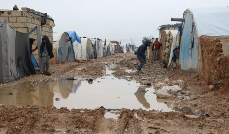 rojava-insani-kriz-kamplar