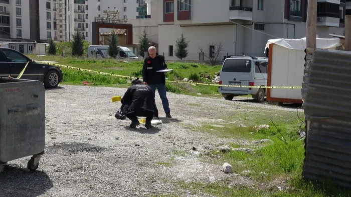 0x0-malatyada-ogrenciler-arasinda-bicakli-kavga-5-yarali-1776254339685