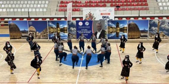 Batman Lisesi bölge ikincisi oldu