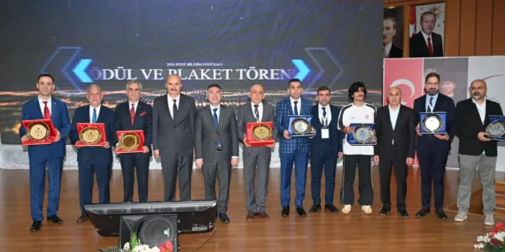 Batman’da bilişim festivali gerçekleştirildi: Yapay zekâ ve teknoloji vurgusu