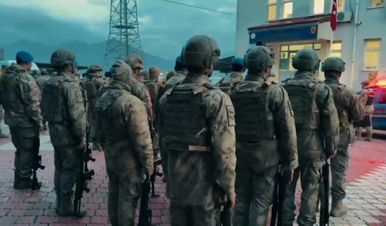 a0454147-fb56-475e-bb7d-4244592398ff