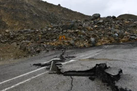 hakkari-van-kara-yolu-kapakli