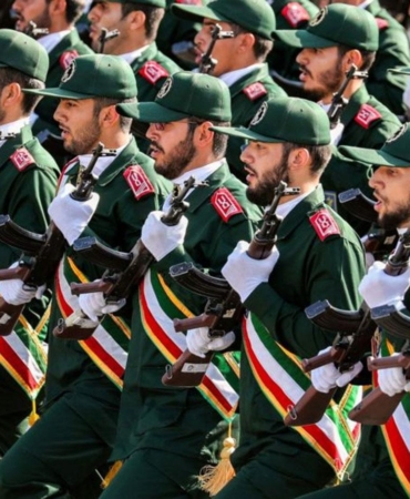 iran askerleri